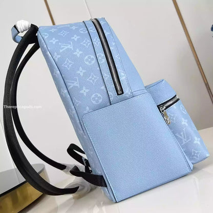 ディスカバリー バックパック PM スカイブルー モノグラム キャンバス – LW321