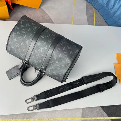 ルイ・ヴィトン M46655 キーポル・バンドリエール35