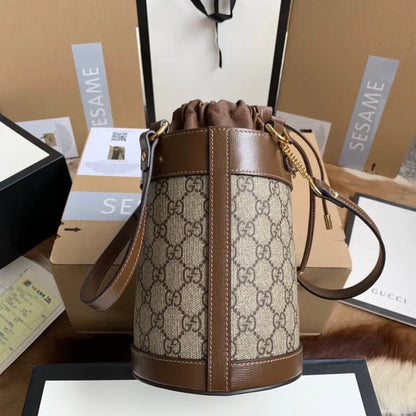 グッチ ホースビット 1955 スモール バケットバッグ