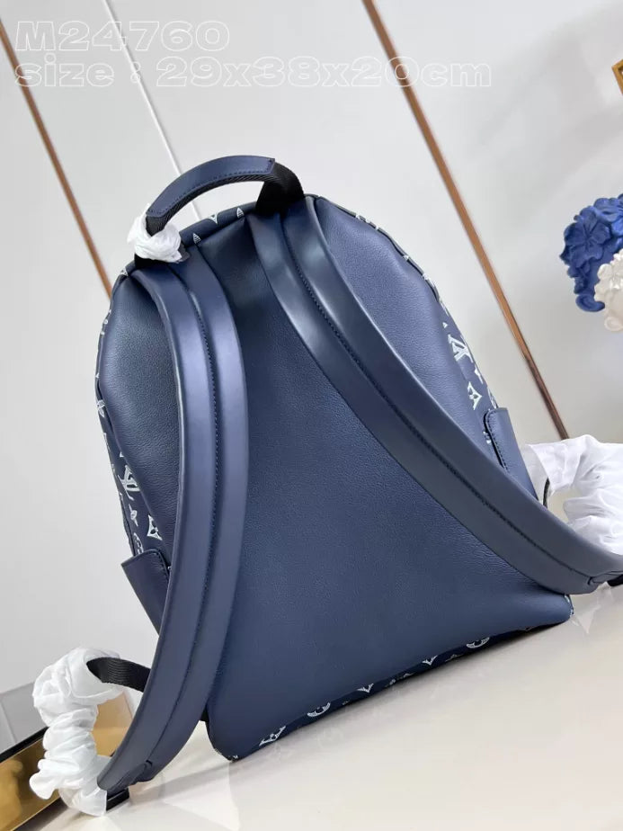 ディスカバリーバックパック インクブルー/ホワイト モノグラムシャドウレザー M24760 – LW333