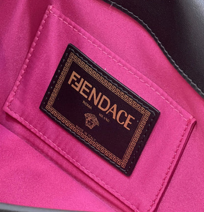 フェンディ×ヴァルサーチ