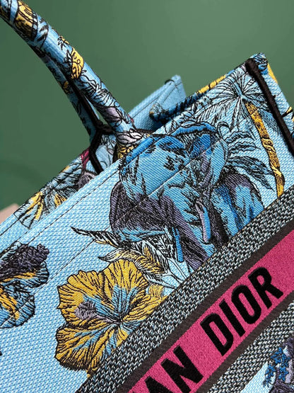 クリスチャン・ディオール ブックトートバッグ