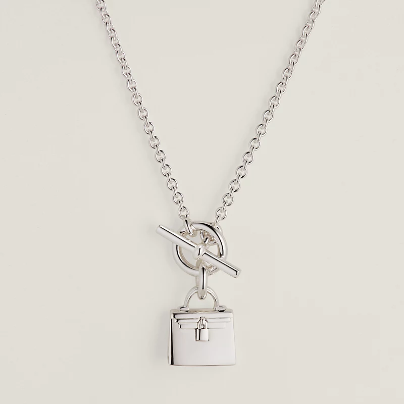 エルメス アミュレット ケリーネックレス 新入荷