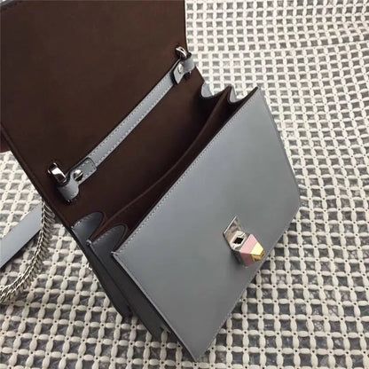 フェンディバッグ