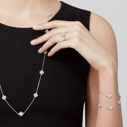 ヴァン クリーフ＆アーペルの新作スウィート アルハンブラ リング