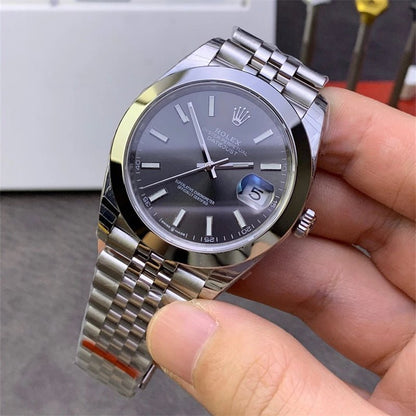 ロレックス デイトジャスト41 126300