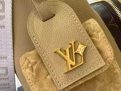 LV ホーボー カーゴバッグ（ベージュ カウハイドレザー＆モノグラム コーティングキャンバス） – LW167