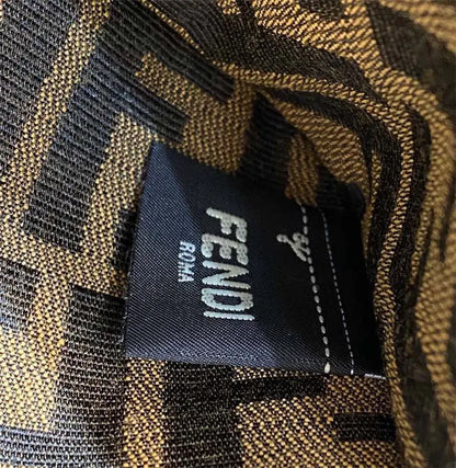 フェンディ バゲット ウィーブ バッグ ラージ