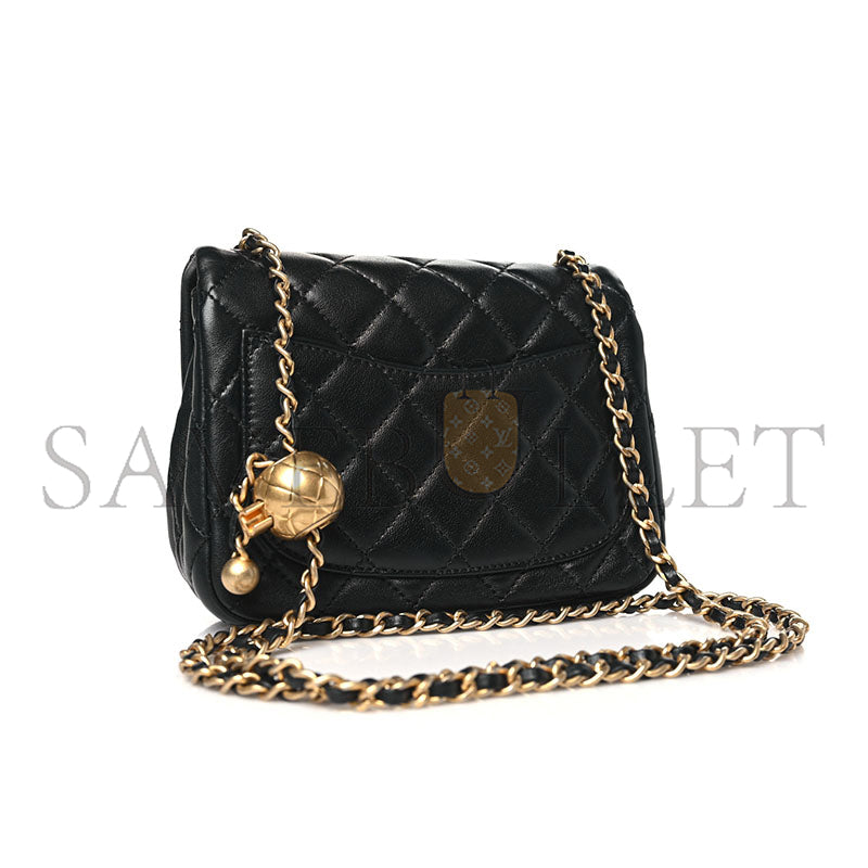 シャネル マスターラムスキン キルティング ミニパール クラッシュフラップ AS1786 (17×12×7cm)