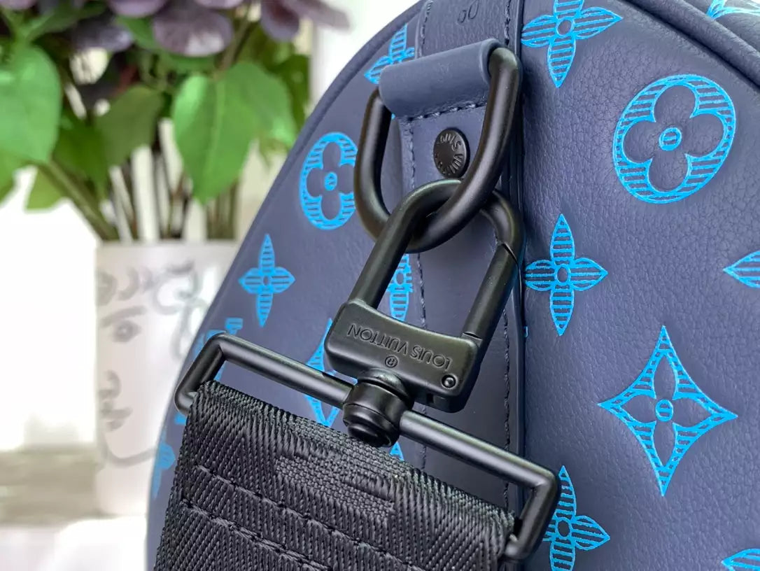 LV キーポル・バンドリエール 50 モノグラム・シャドウ – LW182