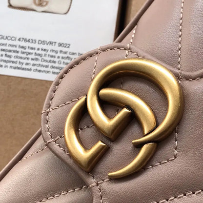 GGマーモント マトラッセ レザー スーパーミニバッグ