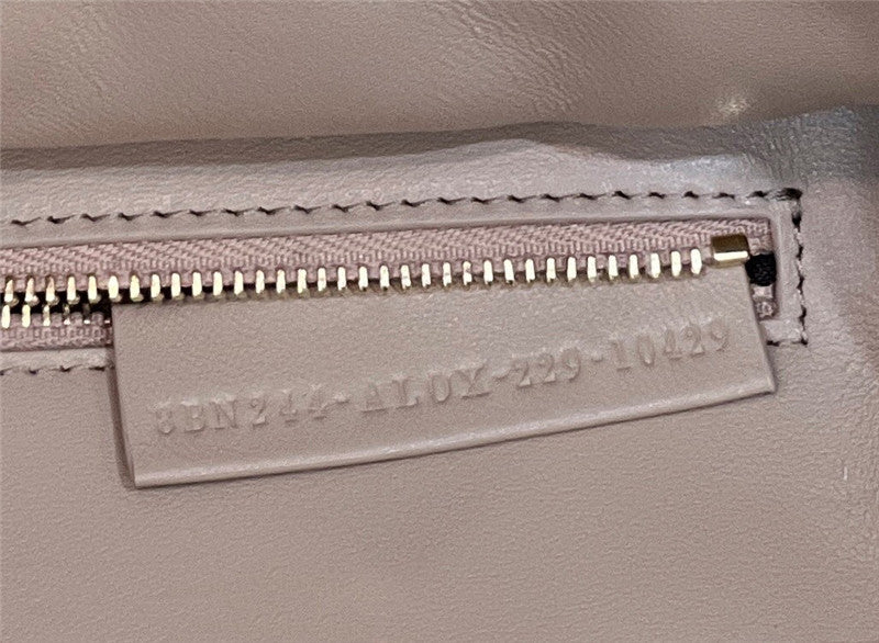 フェンディ ピーカブー スモールバッグ