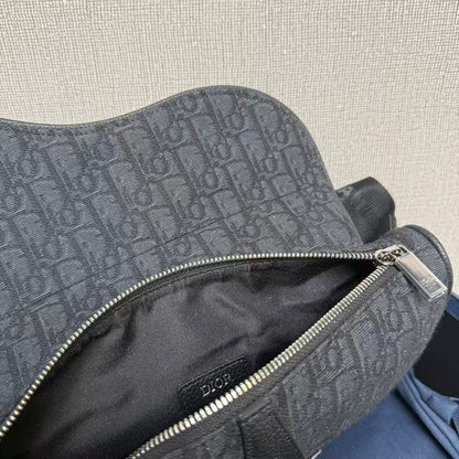 サドルバッグ ベージュ＆ブラックDior オブリーク ジャカード |DlOR