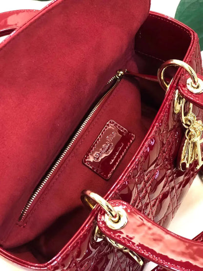 クリスチャン・ディオール ミディアム レディ ディオール バッグ