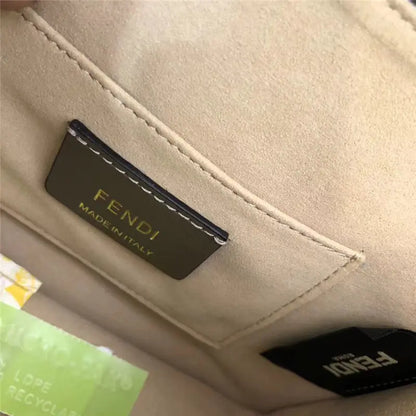 フェンディ カンユー ショルダーバッグ