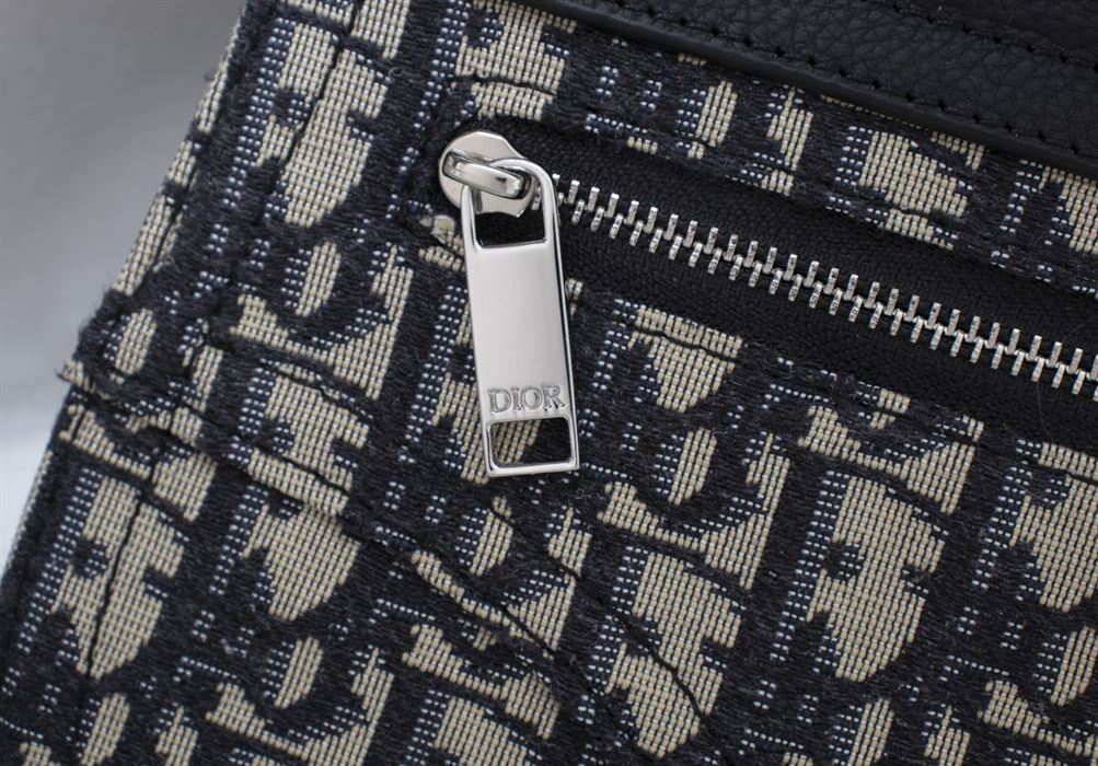 サドルポーチ ベージュ＆ブラック 斜めジャカード – DIO014