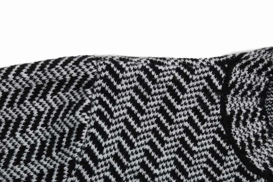 【PRADA 公式旗艦店】プラダ セーター好評に付き再入荷！ 241031