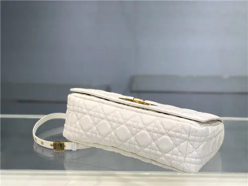 ディオール ラージ カロ バッグ