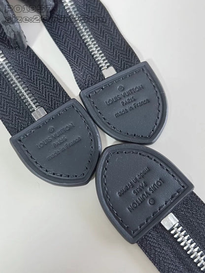 トリオ トイレポーチ モン モノグラム P01957 – LW383