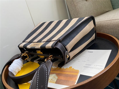 フェンディ ペカンバッグ