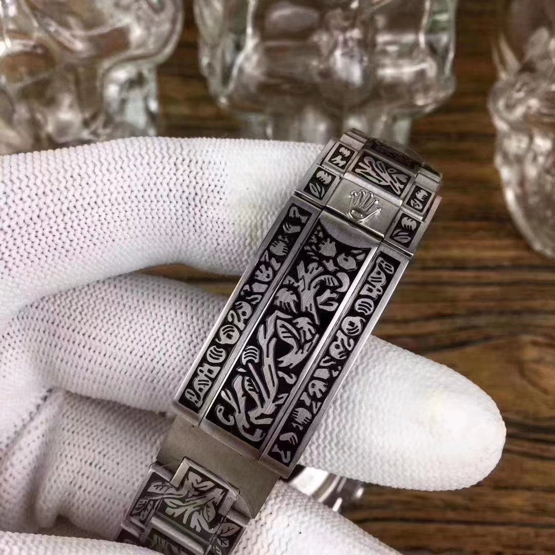 ロレックス ROLEX DEEPSEAディープシー126660 彫金 極めてまれな