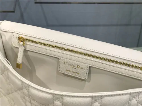 ディオール ラージ カロ バッグ