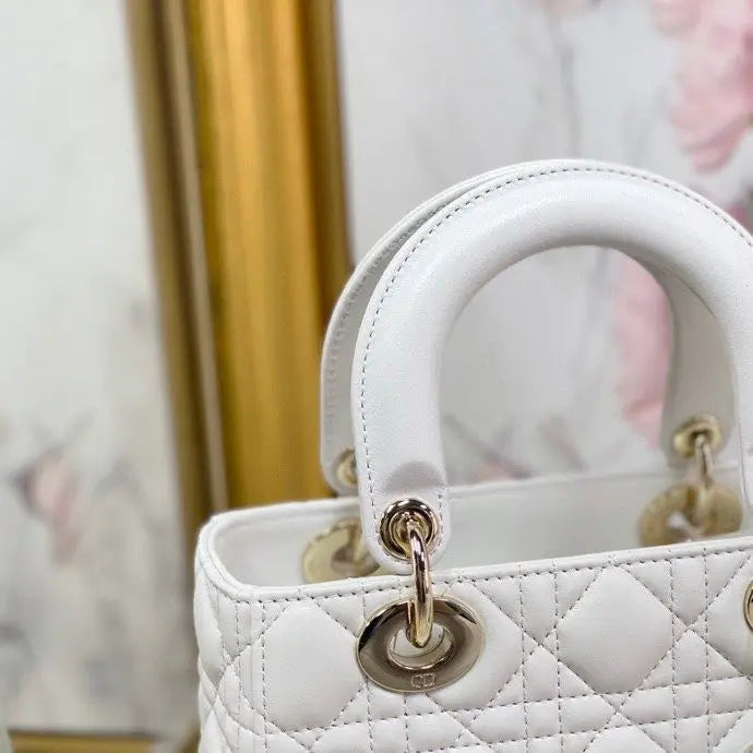 レディディオール レターバッグ ホワイト