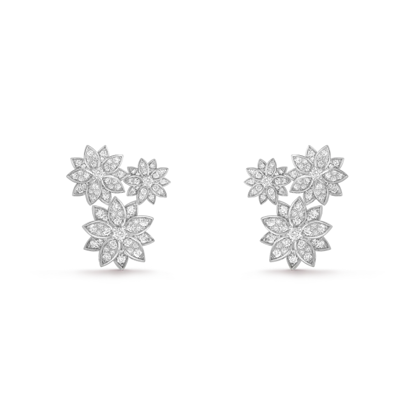 ヴァン クリーフ＆アーペルの新商品、3つの花をテーマにしたパターンが特徴のロータス イヤリング
