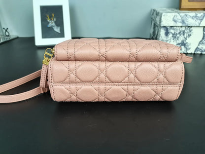 ディオール ディア