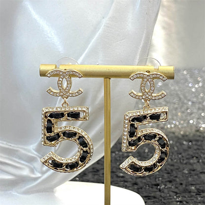 シャネル No.5 レザー ピアス チェーン イヤリング