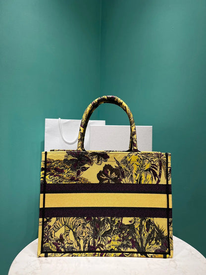 クリスチャン・ディオール ブックトートバッグ