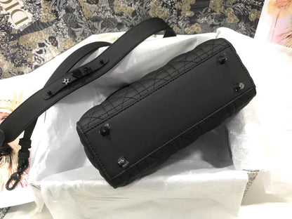 レディディオール