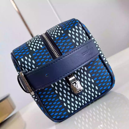 ロッカー ドップキット ブルー ダミエ ヘリテージ コーテッドキャンバス N40747 – LW400