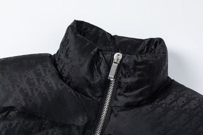 【DIOR公式 旗艦店】（ディオール ） ダウンジャケット、ご好評に付き再入荷！