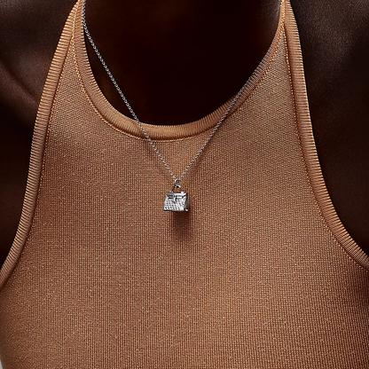 エルメス アミュレット ケリーネックレス 新入荷