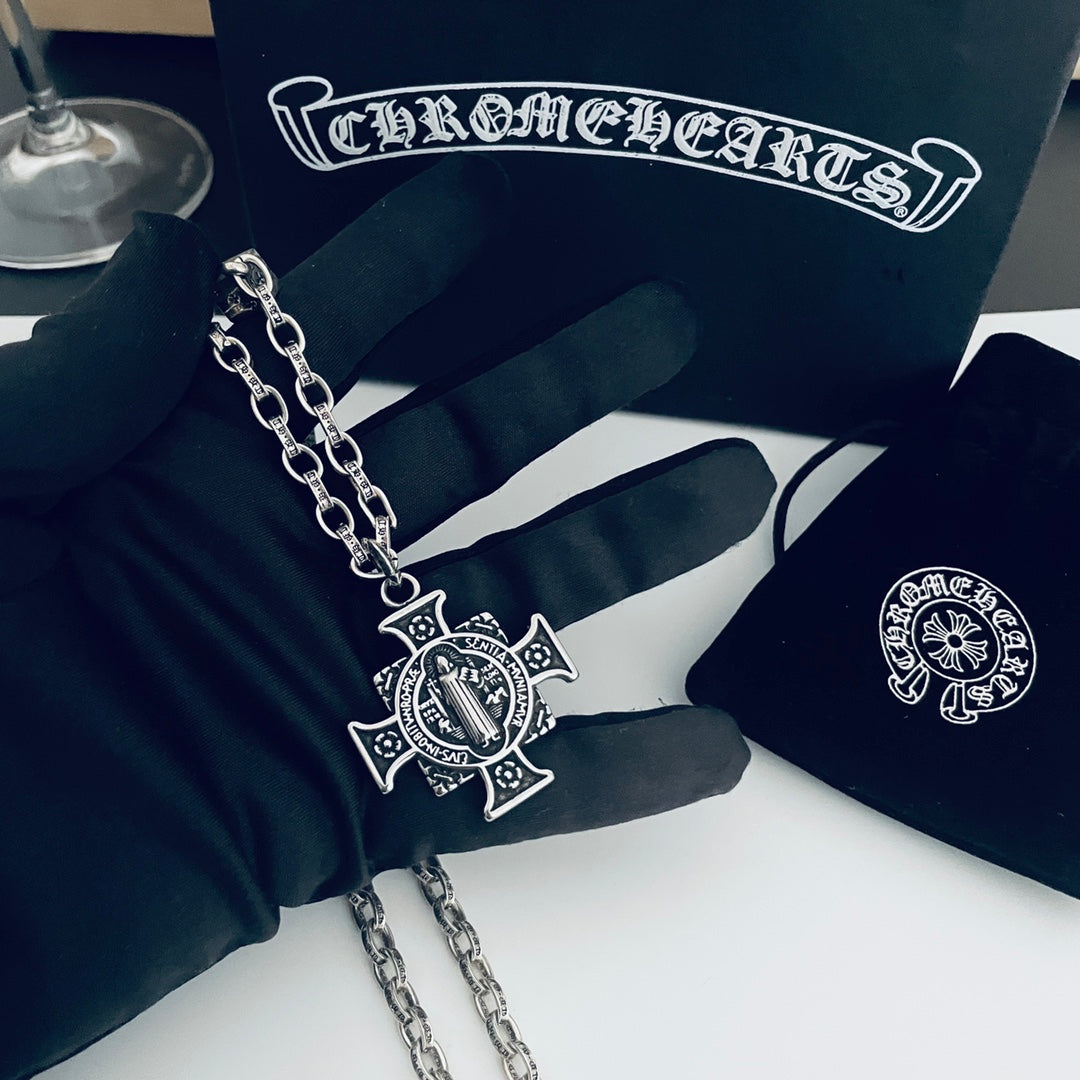 【CHROME HEARTS】クロムハーツ、新しいネックレス万能シンプルファッションオーナメント
