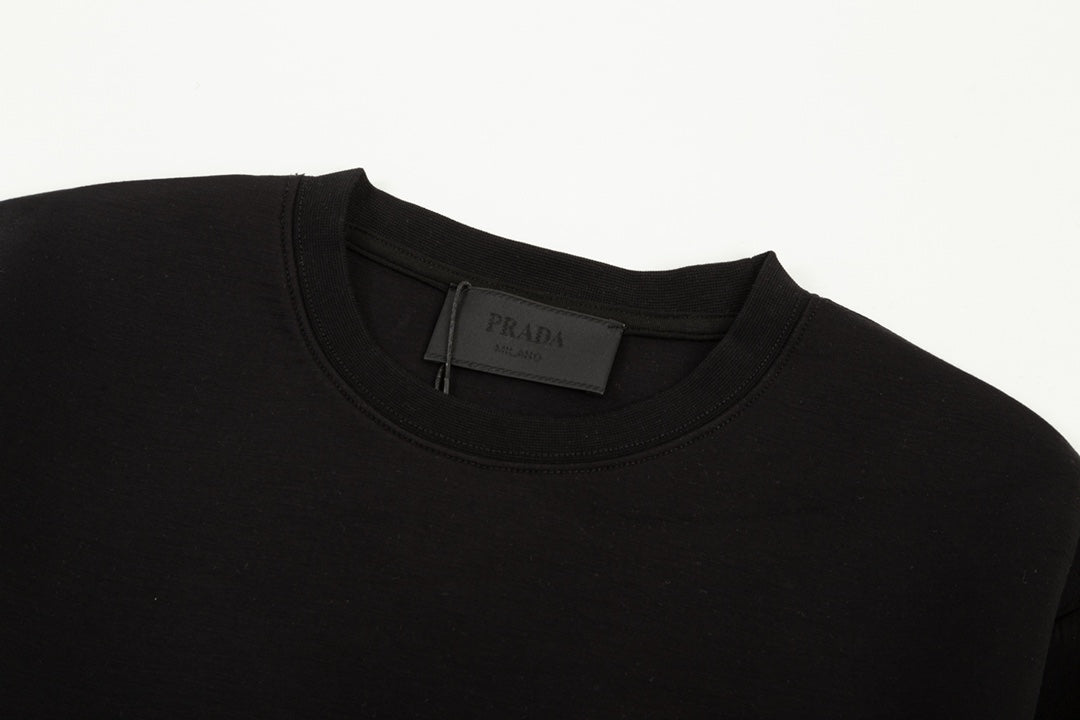 【PRADA公式旗艦店】好評に付き再入荷！！