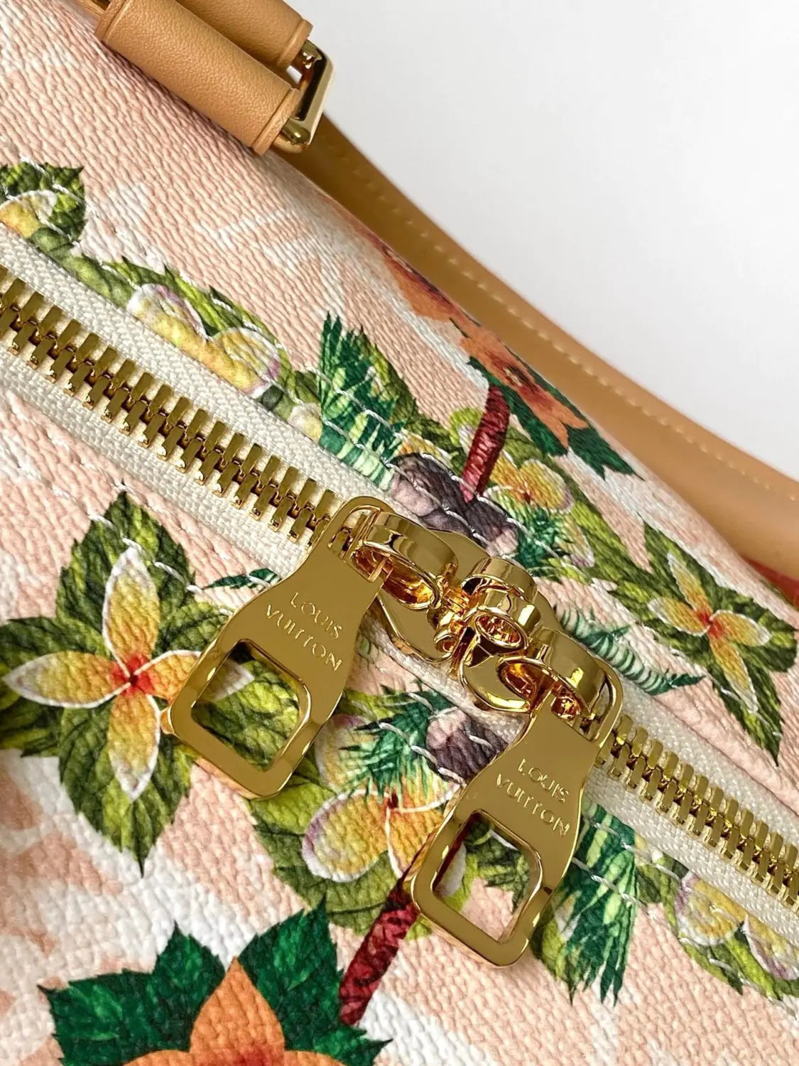 ルイ・ヴィトン M25002 キーポル・バンドリエール50