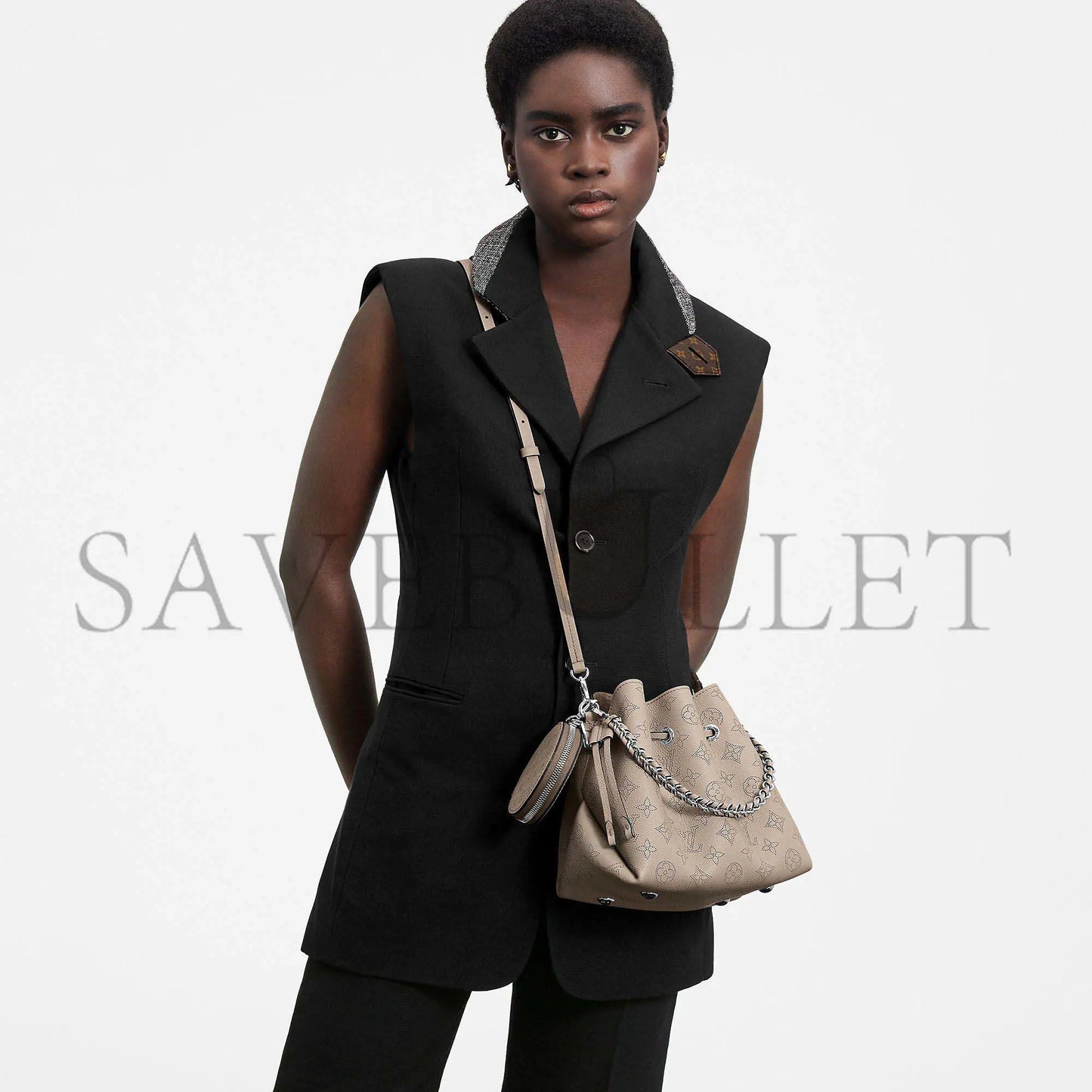 ルイ・ヴィトン ベラ M57201 (19*22*14cm)