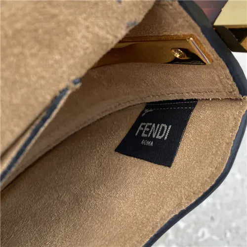 フェンディ ムーンライトバッグ