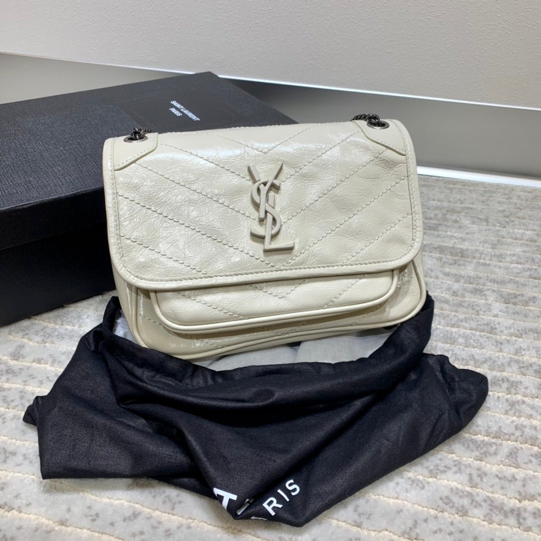 YSL ニキ ミニ フラップバッグ