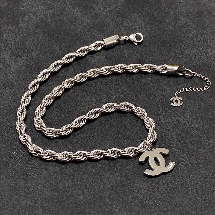 シャネル ダブルC 太チェーンネックレス