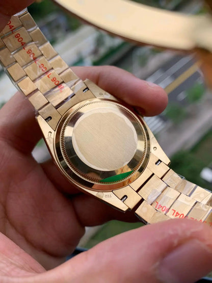 ロレックス デイデイト36 128348RBR