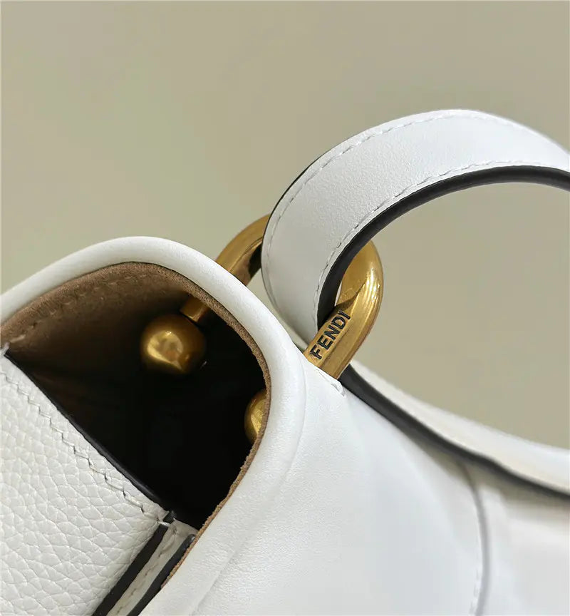 フェンディ レディース ピンク C モン スモールバッグ