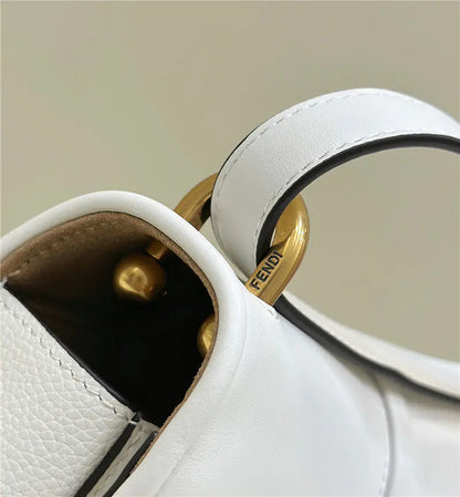 フェンディ レディース ピンク C モン スモールバッグ