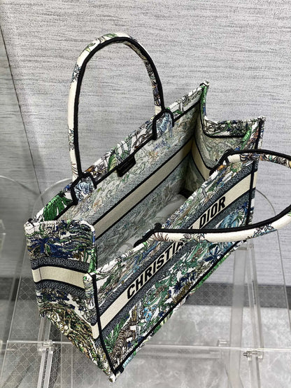 クリスチャン・ディオール ブックトートバッグ
