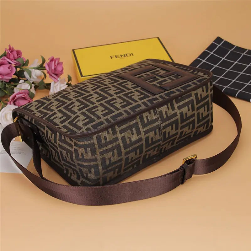 フェンディ メンズバッグ