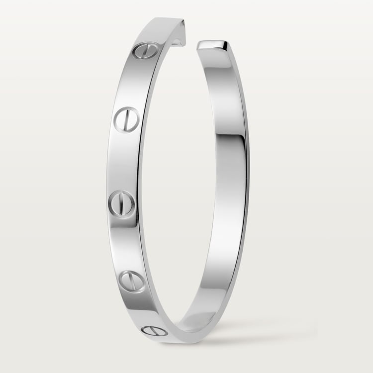 ラブイヤリング