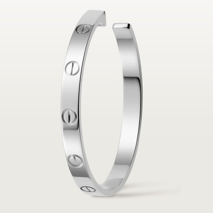 ラブイヤリング