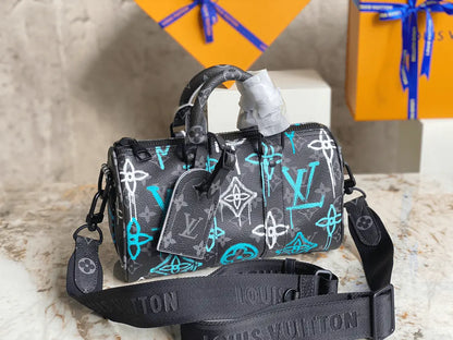 ルイ・ヴィトン M21399 キーポル・バンドリエール25